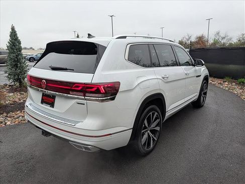 Used 2025 Volkswagen Atlas SEL Premium R-Line image 5