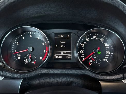 Used 2017 Volkswagen Passat 1.8T R-Line image 53