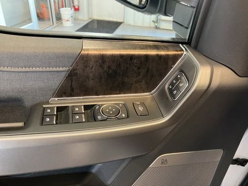 New 2026 Ford F350 Lariat image 25