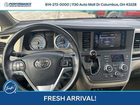 Used 2015 Toyota Sienna XLE w/ XLE Navigation Package image 26