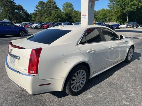 Used 2013 Cadillac CTS Luxury RWD image 3