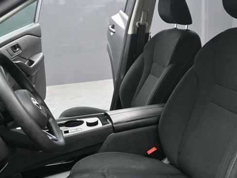 Used 2024 Nissan Rogue S AWD/4WD image 24