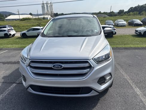 Used 2017 Ford Escape SE AWD/4WD image 8
