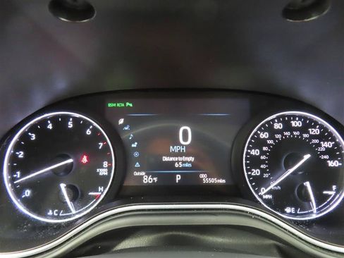 Used 2019 Toyota Avalon Limited w/ Advanced Safety Package FWD image 21