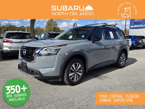 Used 2024 Nissan Pathfinder SL image 1