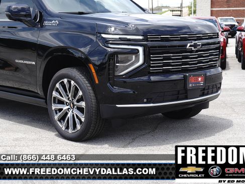 New 2026 Chevrolet Suburban High Country AWD/4WD image 42