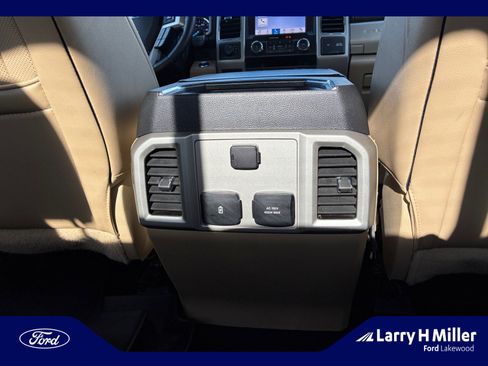 Used 2019 Ford F250 Lariat w/ Lariat Ultimate Package image 32
