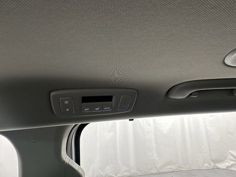 New 2026 Kia Carnival SX w/ SX Dark Edition Package FWD image 44