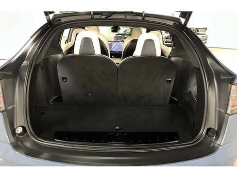 Used 2026 Tesla Model X Plaid AWD/4WD image 15