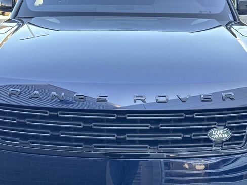 Used 2023 Land Rover Range Rover Sport SE Dynamic AWD/4WD image 11