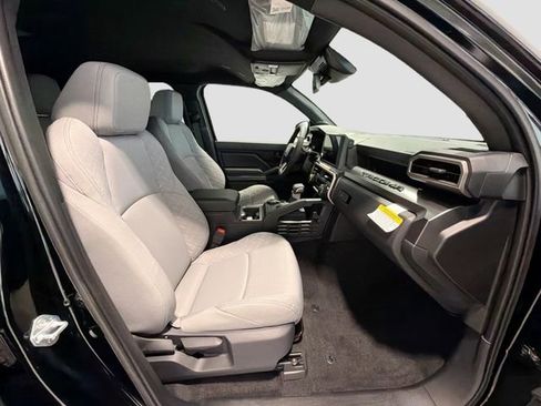 New 2026 Toyota Tacoma SR5 AWD/4WD image 22
