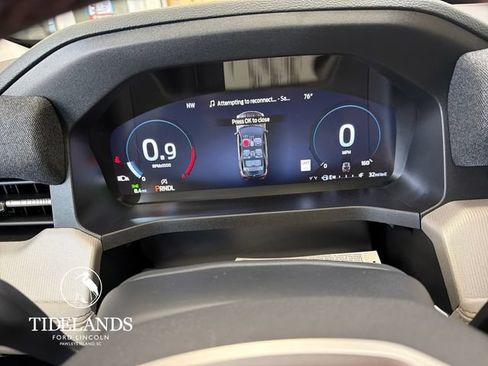 New 2026 Ford Explorer Active w/ Active Comfort Package RWD image 18