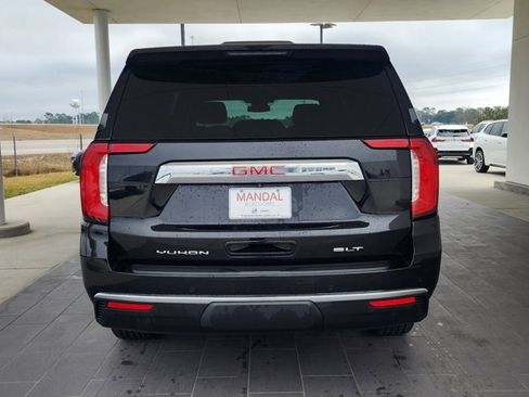Used 2024 GMC Yukon XL SLT image 7