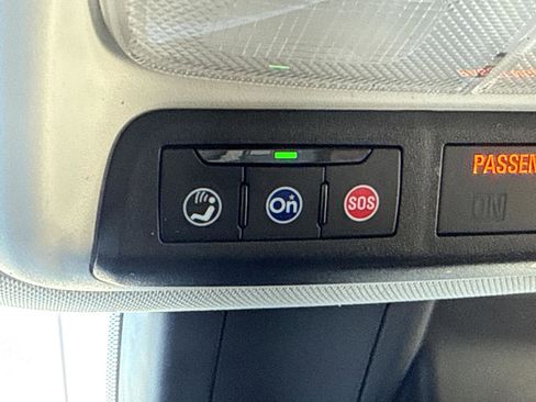 Used 2023 Chevrolet TrailBlazer LT w/ Convenience Package image 16