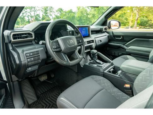 Used 2025 Toyota Tacoma SR RWD image 10