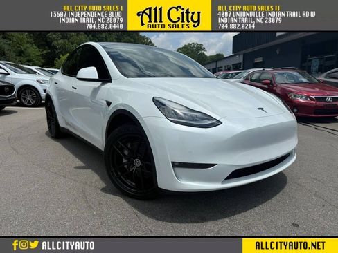 Used 2021 Tesla Model Y Long Range AWD/4WD image 1