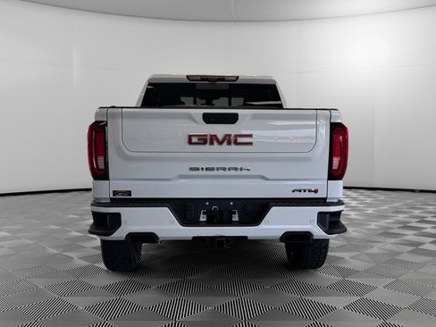 Used 2021 GMC Sierra 1500 AT4 w/ AT4 Value Package AWD/4WD image 7