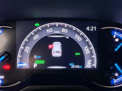 Used 2023 Toyota RAV4 SE image 23