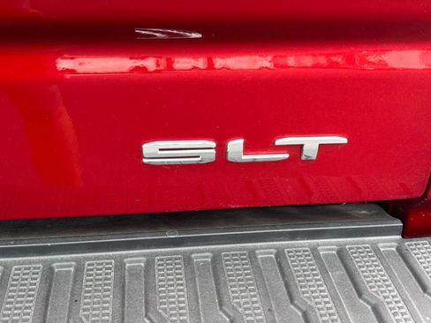 Used 2025 GMC Sierra 1500 SLT w/ SLT Premium Plus Package AWD/4WD image 8
