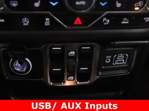 Used 2024 Jeep Wrangler Unlimited Sport AWD/4WD image 23