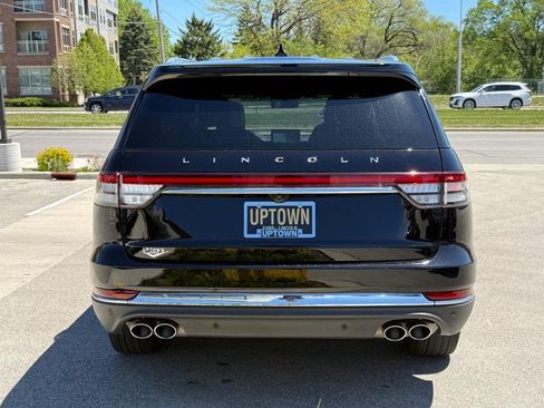 Certified 2023 Lincoln Aviator Reserve w/ Elements Package Plus AWD/4WD image 5