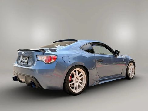 Used 2018 Subaru BRZ Limited w/ 50th Anniversary Edition RWD image 16