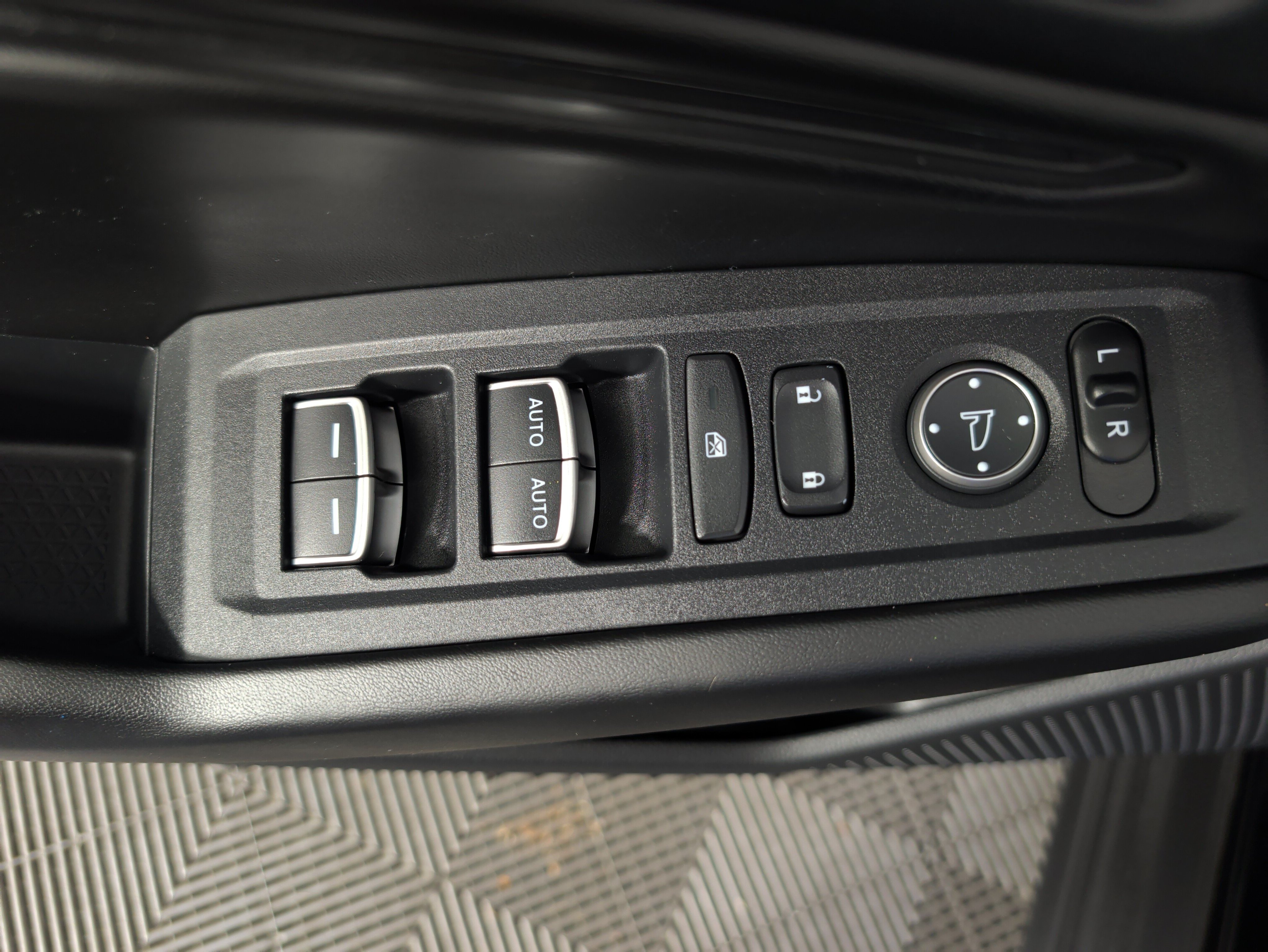Certified 2024 Honda Accord EX image 16