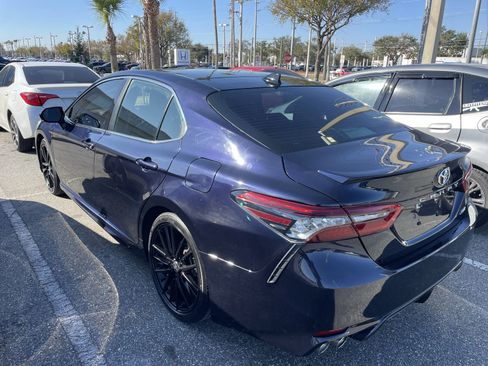 Used 2022 Toyota Camry XSE image 3