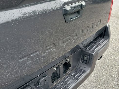 Used 2025 Toyota Tacoma SR5 image 5