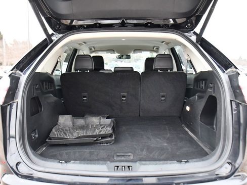 Used 2024 Ford Edge SEL w/ Convenience Package image 18