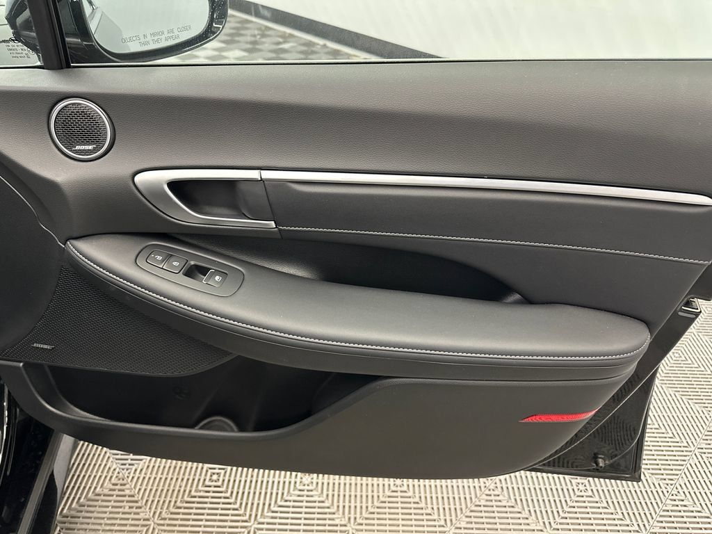 Used 2026 Hyundai Sonata Limited FWD image 16