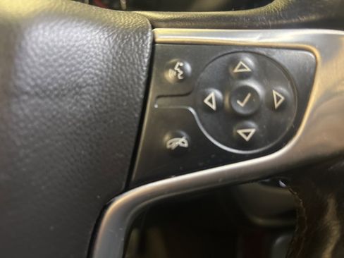 Used 2018 GMC Sierra 1500 SLT w/ SLT Premium Package image 16