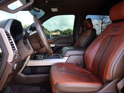 Used 2018 Ford F250 King Ranch w/ King Ranch Ultimate Package AWD/4WD image 21