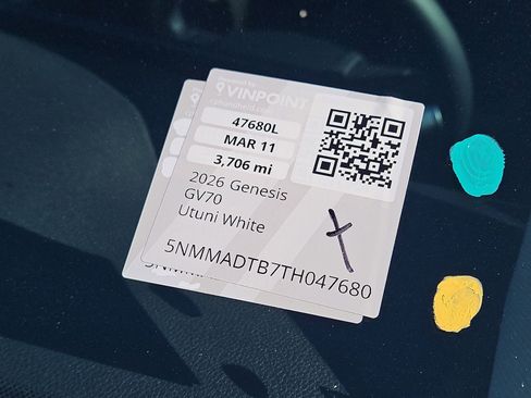 Certified 2026 Genesis GV70 2.5T Select image 25