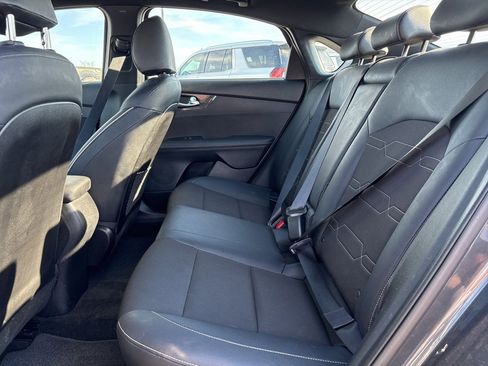 Used 2023 Kia Forte GT-Line w/ GT-Line Premium Package image 27