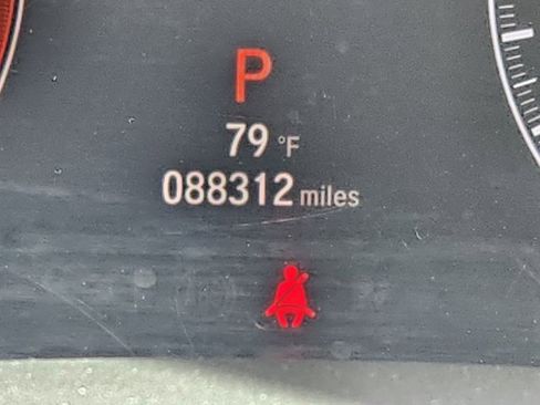 Used 2018 Honda Accord LX image 24