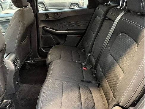 Used 2024 Ford Escape Active w/ Tech Pack #1 AWD/4WD image 7