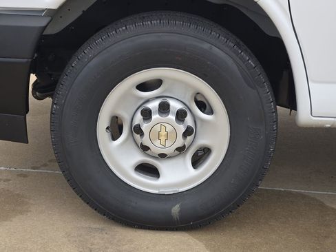 New 2025 Chevrolet Express 2500 w/ Driver Convenience Package RWD image 22