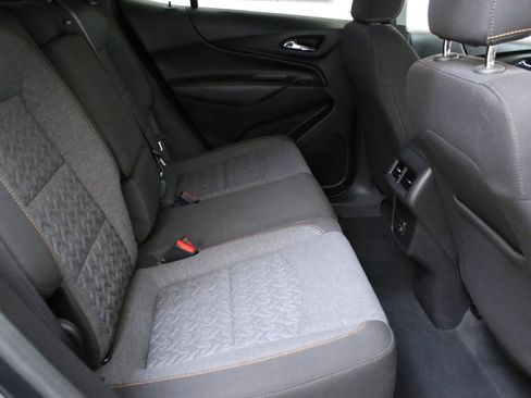 Used 2023 Chevrolet Equinox LT image 29