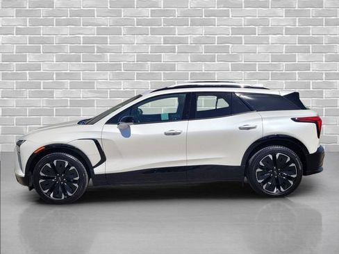 Certified 2024 Chevrolet Blazer EV RS AWD/4WD image 9