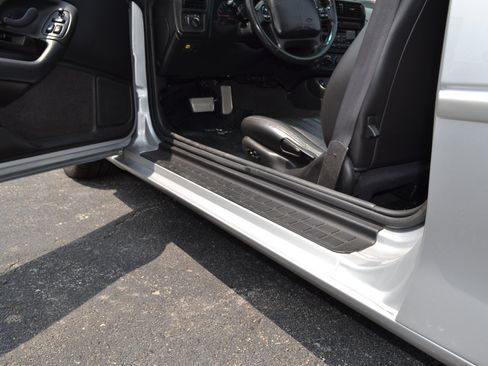 Used 2002 Chevrolet Camaro Z28 w/ SS Performance/Appearance Pkg image 26