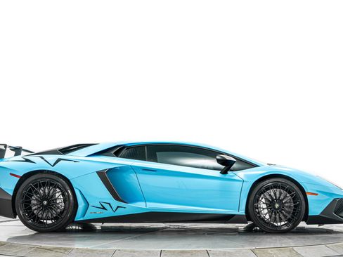 Used 2016 Lamborghini Aventador LP 750-4 Superveloce AWD/4WD image 44