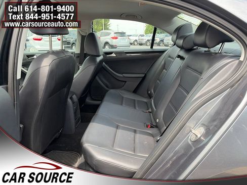 Used 2016 Volkswagen Jetta SEL w/ Lighting Package FWD image 23
