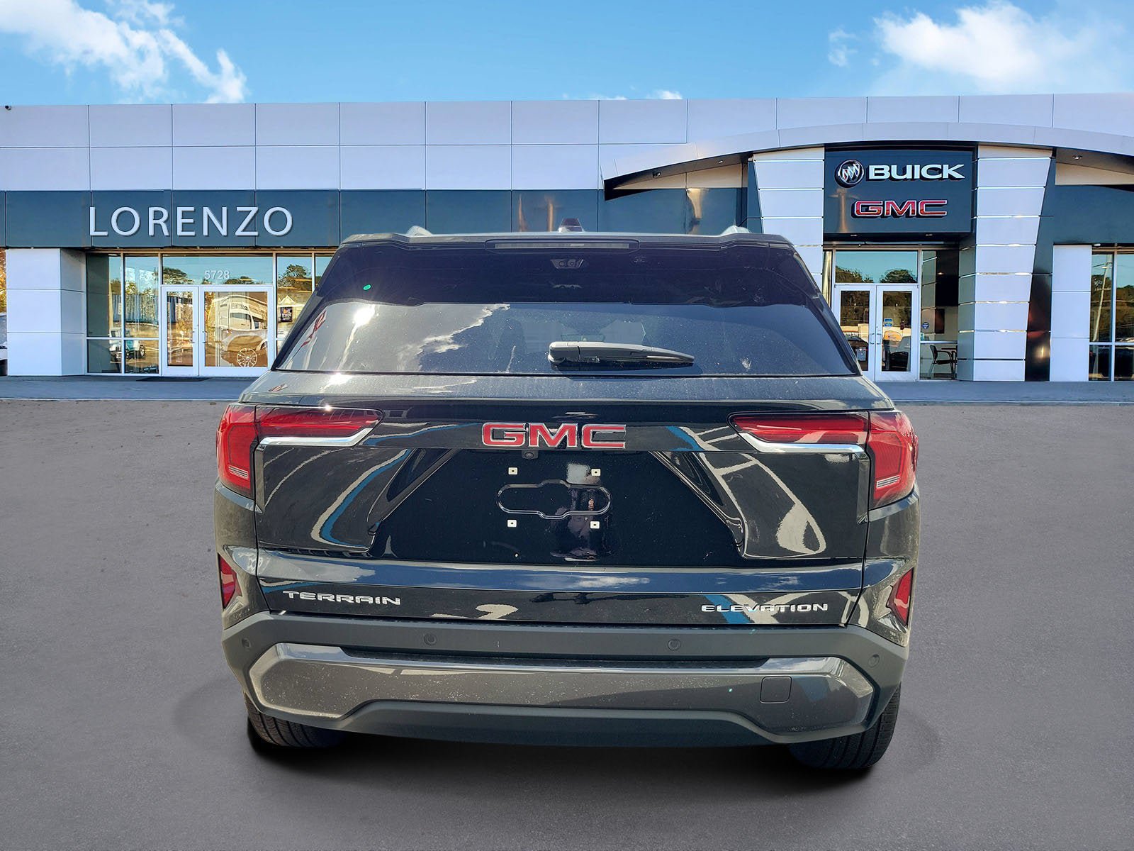 New 2027 GMC Terrain Elevation w/ Elevation Premium Package FWD image 5