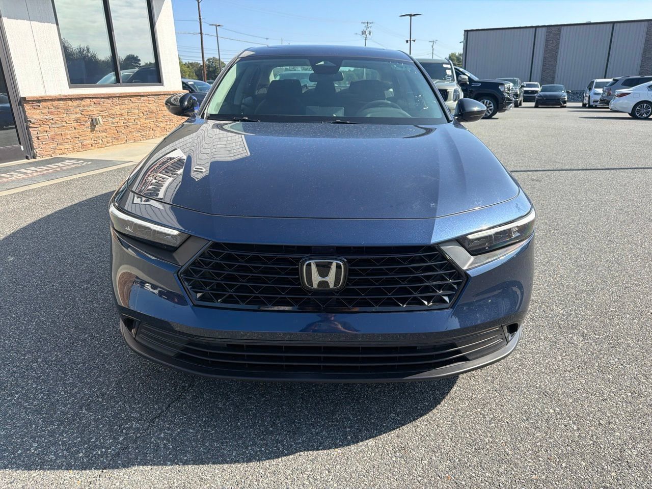 Used 2025 Honda Accord SE image 11