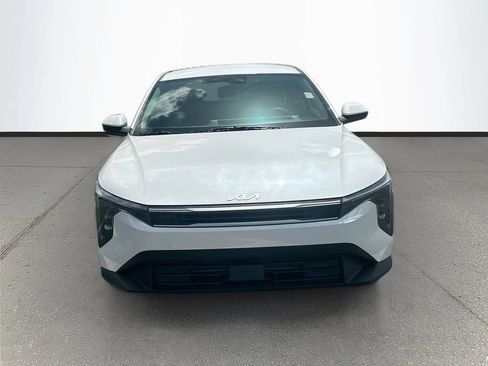 New 2026 Kia K4 FWD image 2