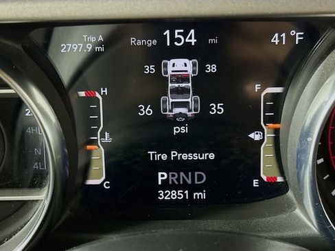 Used 2020 Jeep Wrangler Unlimited Rubicon w/ Uconnect 4C Nav & Sound Group image 12