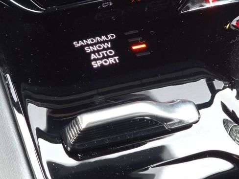 New 2026 Jeep Grand Wagoneer L Limited image 21