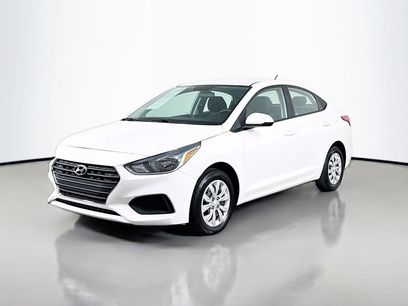 Used 2022 Hyundai Accent SE
