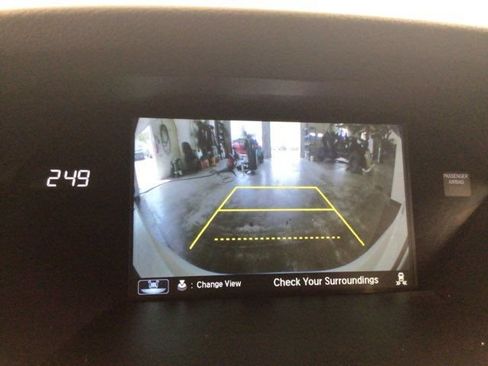 Used 2018 Acura RLX w/ Technology Package FWD image 12